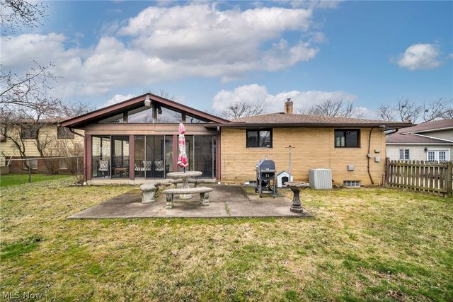 24419 Ronan Road, Bedford Heights, OH 44146