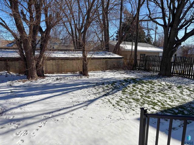 708 S Summit Ave Avenue, Sioux Falls, SD 57104