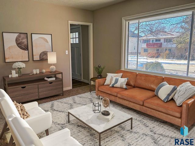 708 S Summit Ave Avenue, Sioux Falls, SD 57104