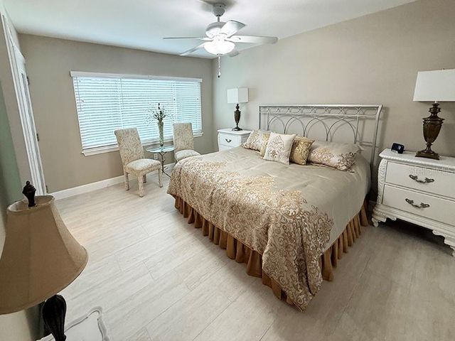 4455 DUHME ROAD 103, St Petersburg, FL 33708