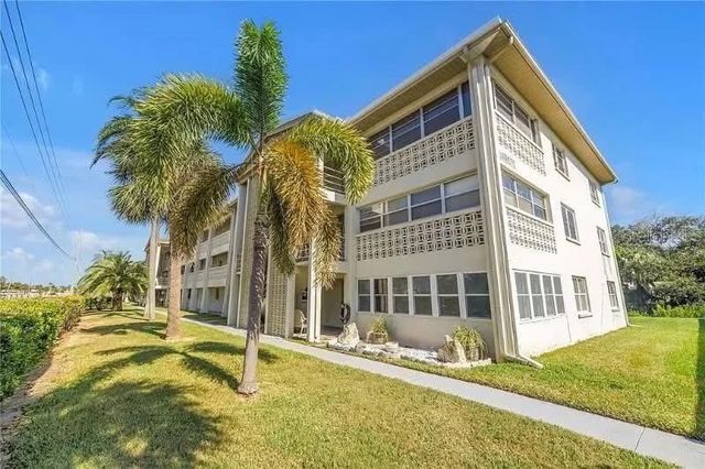 4455 DUHME ROAD 103, St Petersburg, FL 33708