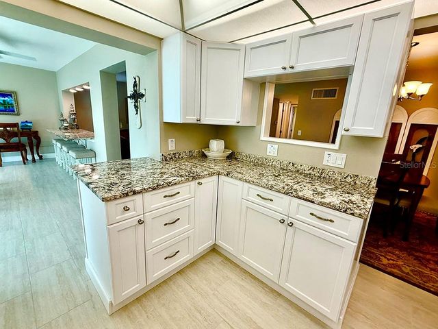 4455 DUHME ROAD 103, St Petersburg, FL 33708