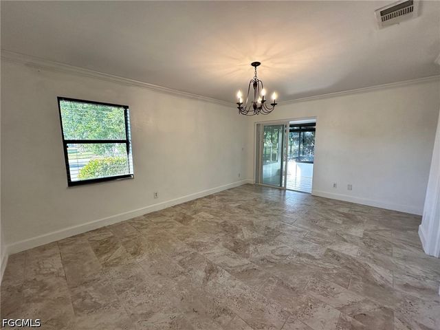 4266 Island CIR B, Fort Myers, FL 33919
