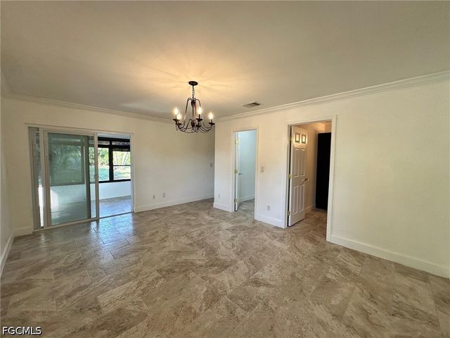 4266 Island CIR B, Fort Myers, FL 33919