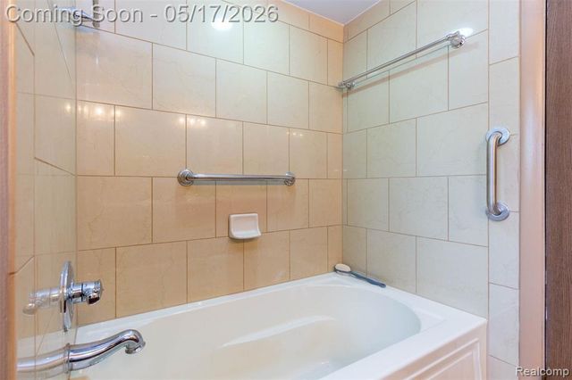 38344 Douglas Drive, Sterling Heights, MI 48310