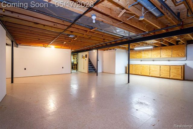38344 Douglas Drive, Sterling Heights, MI 48310