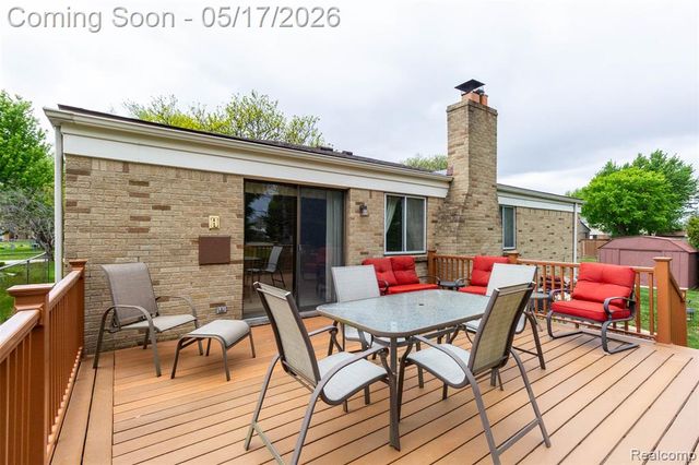 38344 Douglas Drive, Sterling Heights, MI 48310