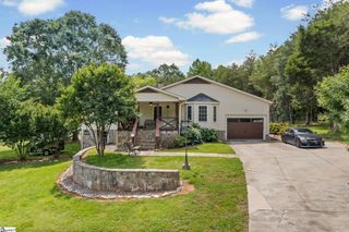 547 Crest Drive, Easley, SC 29640