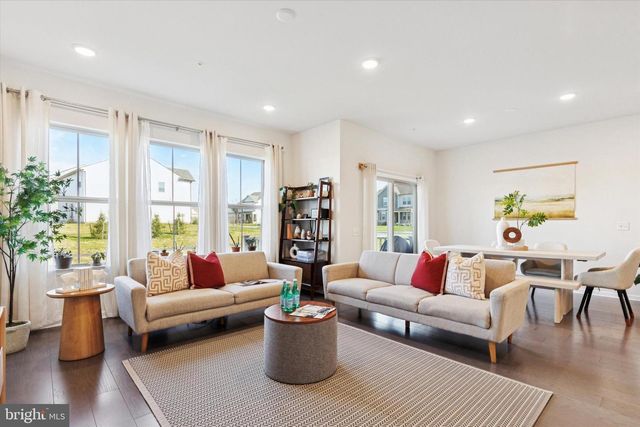 708 FINLAY DR, Souderton, PA 18964