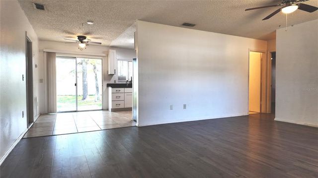 9 PINE RADIAL COURT, Ocala, FL 34472