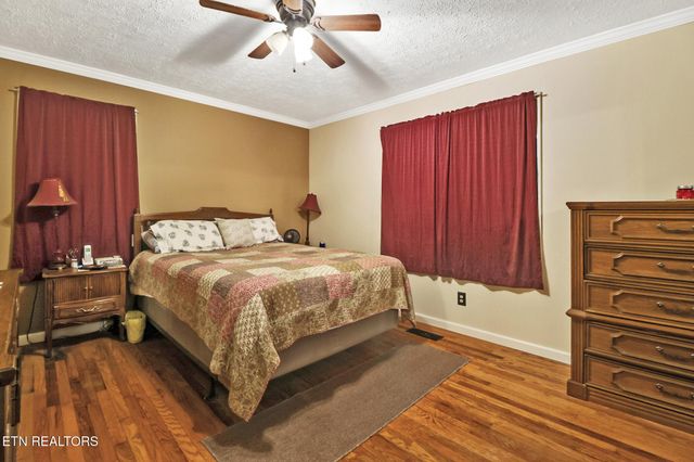 925 Unity Church Rd, Jamestown, TN 38556