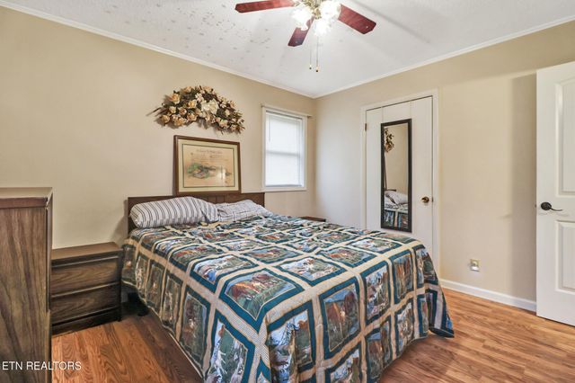 925 Unity Church Rd, Jamestown, TN 38556