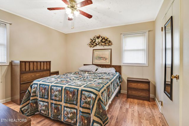 925 Unity Church Rd, Jamestown, TN 38556
