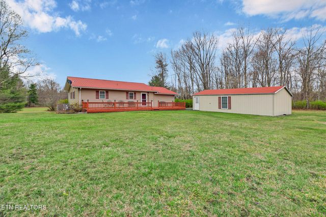 925 Unity Church Rd, Jamestown, TN 38556