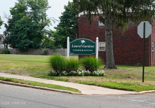 300 South Street B, Eatontown, NJ 07724