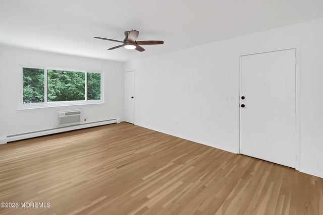 300 South Street B, Eatontown, NJ 07724