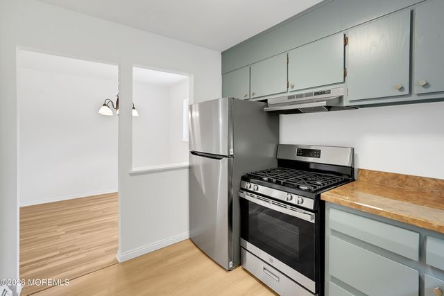 300 South Street B, Eatontown, NJ 07724