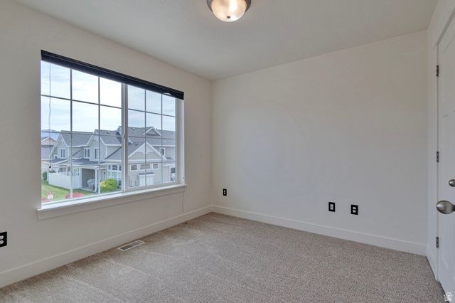12708 S CITY HEIGHTS DR, Riverton, UT 84065