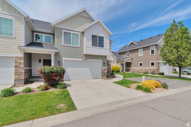 12708 S CITY HEIGHTS DR, Riverton, UT 84065