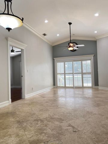 88 Buxton Lane, Boynton Beach, FL 33426