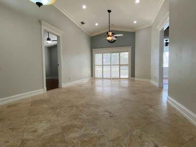 88 Buxton Lane, Boynton Beach, FL 33426