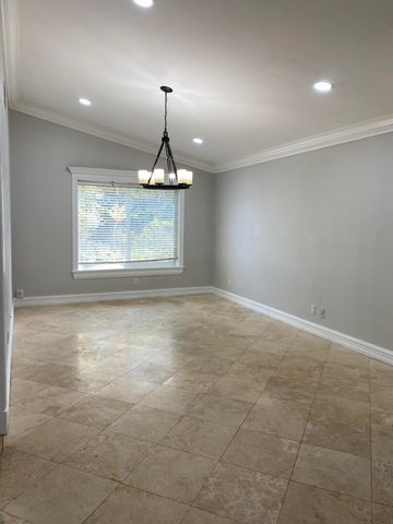 88 Buxton Lane, Boynton Beach, FL 33426