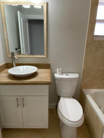88 Buxton Lane, Boynton Beach, FL 33426