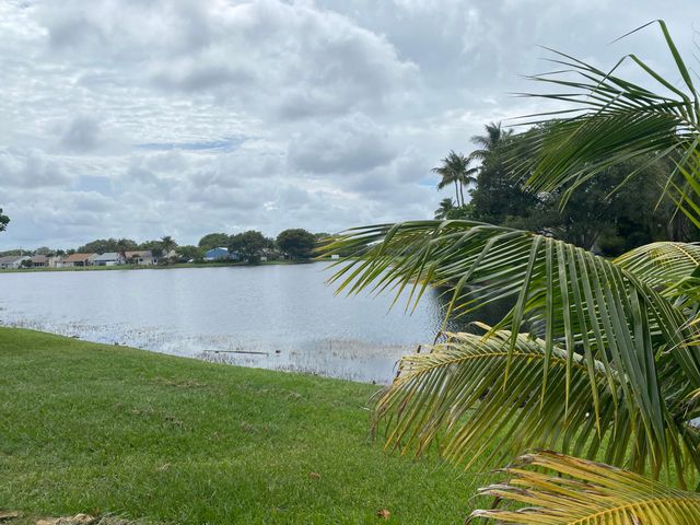 88 Buxton Lane, Boynton Beach, FL 33426