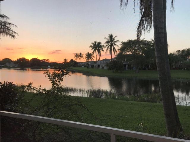 88 Buxton Lane, Boynton Beach, FL 33426