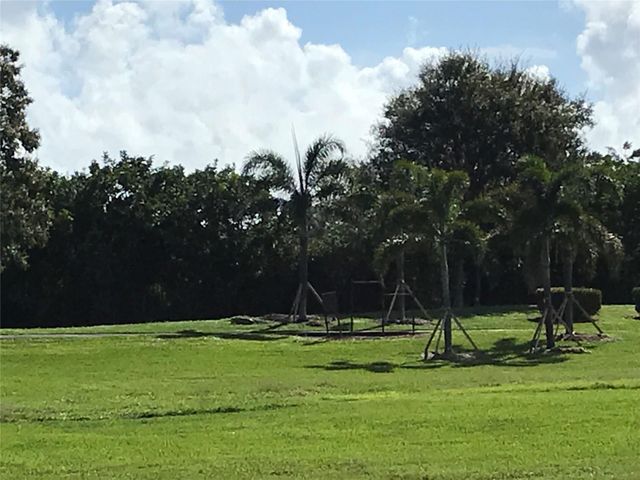 88 Buxton Lane, Boynton Beach, FL 33426