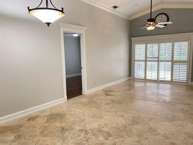 88 Buxton Lane, Boynton Beach, FL 33426