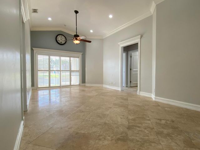 88 Buxton Lane, Boynton Beach, FL 33426
