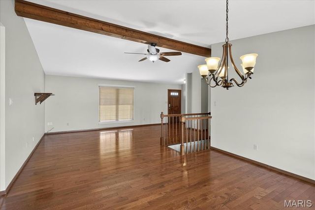 6181 Clovergreen Place, St Louis, MO 63129