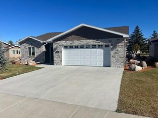 1615 30th Street NW 4, Bemidji, MN 56601