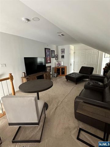 182 Brittany Court 221, Clifton, NJ 07013
