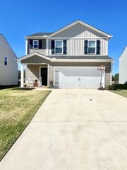 136 Field Crest Lane, Gaffney, SC 29341