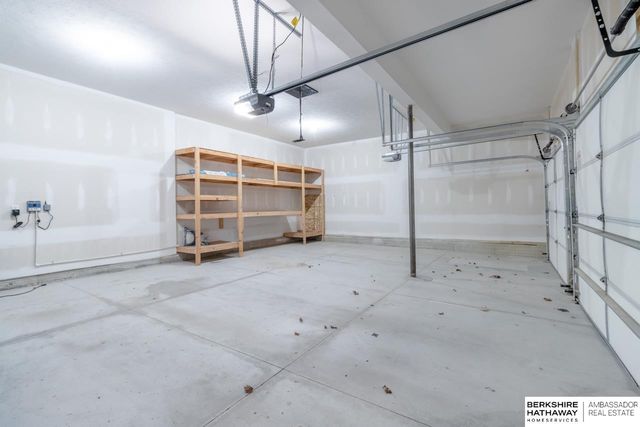 16520 Potter Street, Bennington, NE 68007