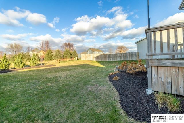 16520 Potter Street, Bennington, NE 68007