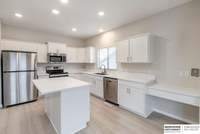 16520 Potter Street, Bennington, NE 68007