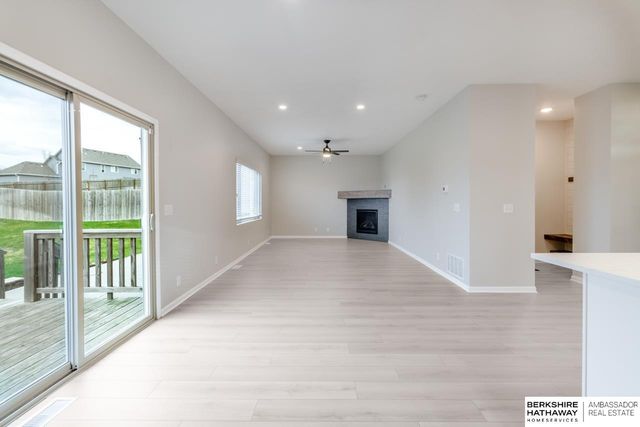 16520 Potter Street, Bennington, NE 68007