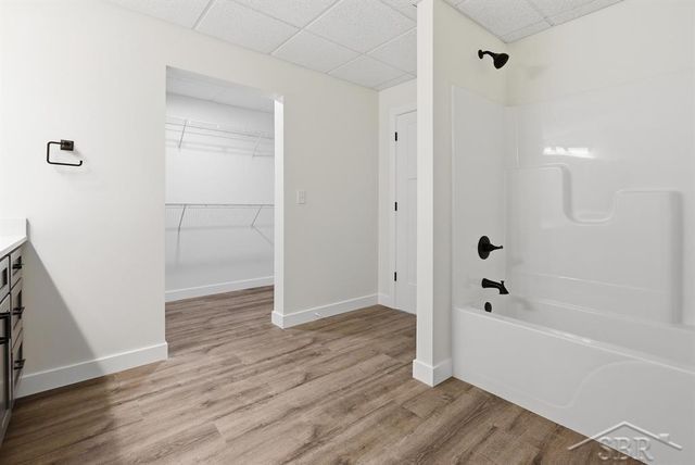 875 S Crooked Tree Lane, Midland, MI 48640