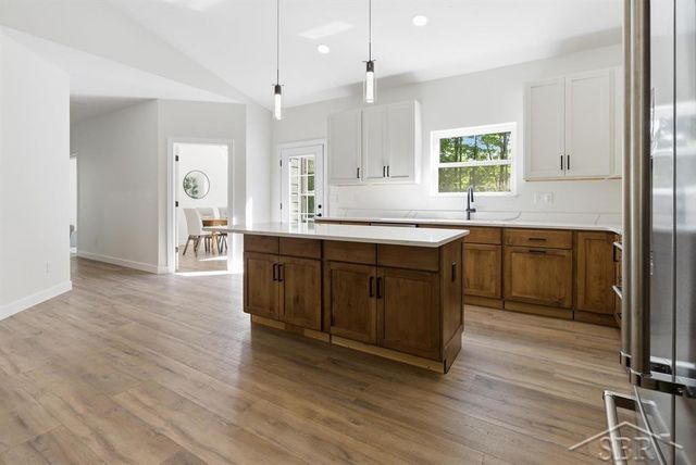 875 S Crooked Tree Lane, Midland, MI 48640
