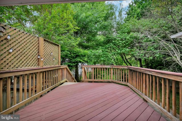 1706 N GLEBE RD, Arlington, VA 22207