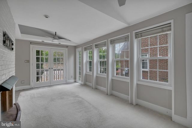 1706 N GLEBE RD, Arlington, VA 22207