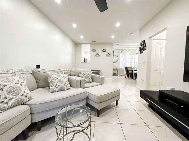 130 Riverwalk 130, Sunrise, FL 33326