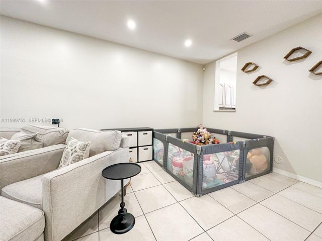 130 Riverwalk 130, Sunrise, FL 33326