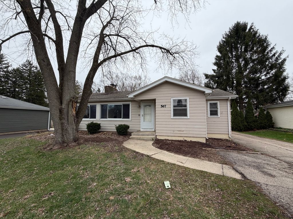 28W567 Forestview Avenue, Warrenville, IL 60555