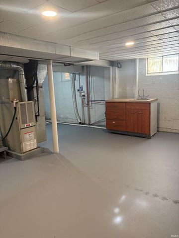 2172 Enlow Avenue, Evansville, IN 47711