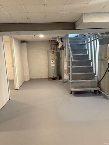 2172 Enlow Avenue, Evansville, IN 47711