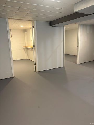 2172 Enlow Avenue, Evansville, IN 47711